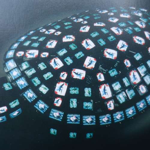 #5429 - Fotos [Nam June Paik  (1932 - 2006)]