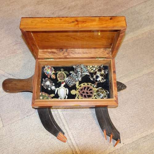 #5861 - Skulpturen [Rhea Uher]